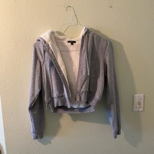Cropped Grey Warm Zip-Up Jacket